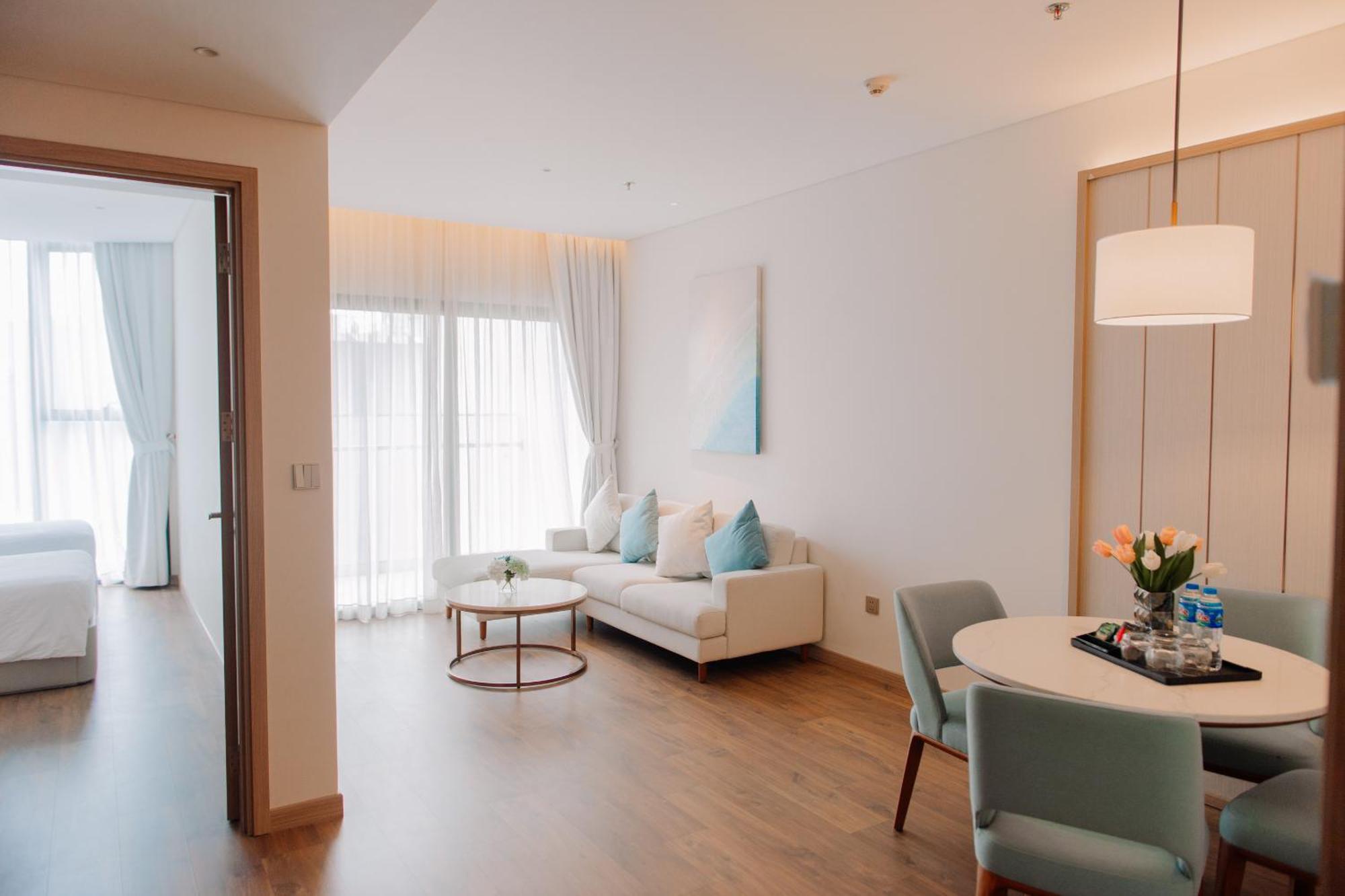 A La Carte Ha Long Apartment By The Beach Exterior foto