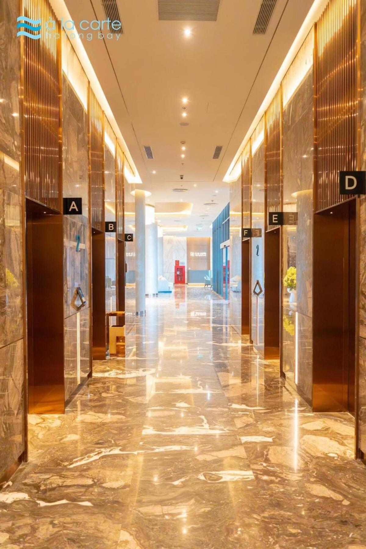 A La Carte Ha Long Apartment By The Beach Exterior foto